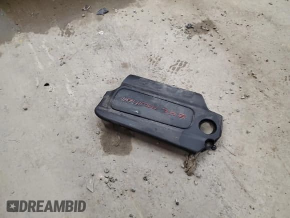 ✅ 2017 Jeep Renegade Latitude • VIN: ZACCJBBB7HPE70942 • Лот: 91516985. Опубликован ранее на Copart с пробегом 130 549 миль. Бесплатный доступ к архиву аукционных продаж из США и подробный отчёт об истории автомобиля на DreamBid. Изображение 13.