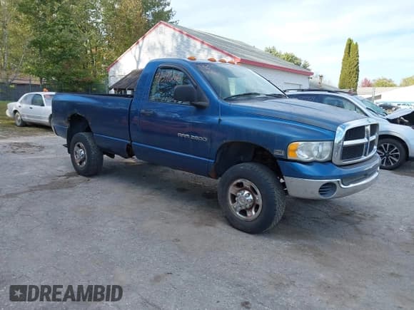 ✅ 2005 Dodge 2500 ST • VIN: 3D7KS26D25G792363 • Lot: 43391286. Wystawiony na IAAI z przebiegiem 169 429 mil. Bezpłatny archiwum sprzedaży aukcyjnych z USA i szczegółowy raport historii pojazdu na DreamBid. Zdjęcie 1.