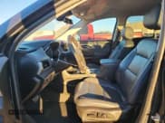 ✅ 2021 Chevrolet Traverse LT • VIN: 1GNEVHKW0MJ153184 • Lot: 90905875. Wystawiony na Copart z przebiegiem 254 043 mil. Bezpłatny archiwum sprzedaży aukcyjnych z USA i szczegółowy raport historii pojazdu na DreamBid. Zdjęcie 7.