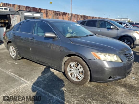 ✅ 2007 Toyota Camry LE • VIN: 4T1BE46K97U152447 • Lot: 95094045. Wystawiony na Copart z przebiegiem 191 066 mil. Bezpłatny archiwum sprzedaży aukcyjnych z USA i szczegółowy raport historii pojazdu na DreamBid. Zdjęcie 4.