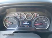 ✅ 2019 Chevrolet Silverado 1500 LT Trail Boss • VIN: 3GCPYFEDXKG202543 • Lot: 42712292. Wystawiony na IAAI z przebiegiem 125 697 mil. Bezpłatny archiwum sprzedaży aukcyjnych z USA i szczegółowy raport historii pojazdu na DreamBid. Zdjęcie 7.