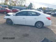 ✅ 2018 Nissan Sentra SV • VIN: 3N1AB7AP0JL621507 • Лот: 43564212. Опубликован ранее на IAAI с пробегом 84 933 миль. Бесплатный доступ к архиву аукционных продаж из США и подробный отчёт об истории автомобиля на DreamBid. Изображение 14.