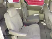 ✅ 2010 Chrysler Town & Country LX • VIN: 2A4RR2D15AR392468 • Lot: 43015328. Wystawiony na IAAI z przebiegiem 165 515 mil. Bezpłatny archiwum sprzedaży aukcyjnych z USA i szczegółowy raport historii pojazdu na DreamBid. Zdjęcie 8.