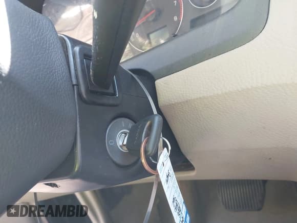 ✅ 2006 Volvo S60 2.5L Turbo • VIN: YV1RS592X62543608 • Lot: 43493308. Wystawiony na IAAI z przebiegiem 185 918 mil. Bezpłatny archiwum sprzedaży aukcyjnych z USA i szczegółowy raport historii pojazdu na DreamBid. Zdjęcie 11.