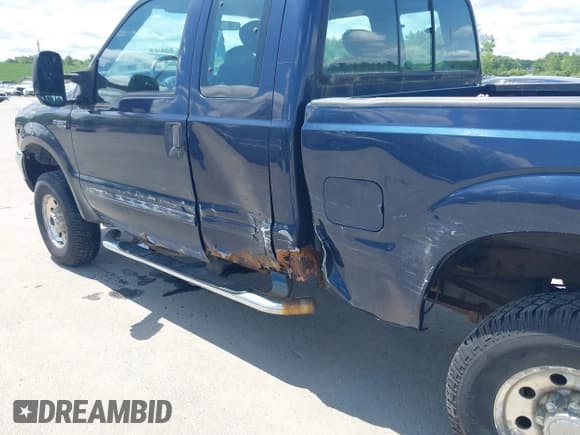 ✅ 2002 Ford F-250 XL • VIN: 1FTNX21L72EB65572 • Lot: 42411813. Listed on IAAI with 238,523 mi. Free auction sales archive from the USA and detailed vehicle history report at DreamBid. Image 6.
