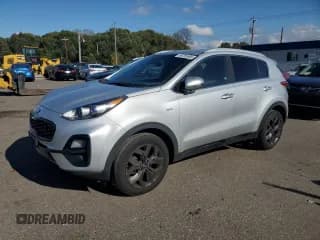 ✅ 2020 Kia Sportage S • VIN: KNDP6CAC8L7680958 • Lot: 86785985. Wystawiony na Copart z przebiegiem 151 828 mil. Bezpłatny archiwum sprzedaży aukcyjnych z USA i szczegółowy raport historii pojazdu na DreamBid. Zdjęcie 1.