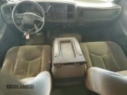 ✅ 2005 Chevrolet Silverado 1500 Work Truck • VIN: 1GCEK19VX5E211379 • Lot: 91625775. Listed on Copart with 167,960 mi. Free auction sales archive from the USA and detailed vehicle history report at DreamBid. Image 8.