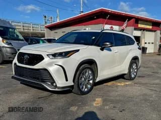 ✅ 2021 Toyota Highlander XSE • VIN: 5TDJZRAH8MS041384 • Лот: 95340105. Опубликован ранее на Copart с пробегом 165 830 миль. Бесплатный доступ к архиву аукционных продаж из США и подробный отчёт об истории автомобиля на DreamBid. Изображение 1.