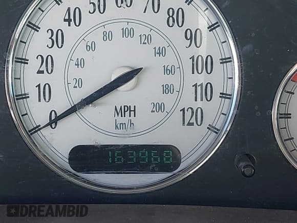 ✅ 2000 Chrysler 300M M • VIN: 2C3HE66G3YH433027 • Лот: 42078676. Опубликован ранее на IAAI с пробегом 163 968 миль. Бесплатный доступ к архиву аукционных продаж из США и подробный отчёт об истории автомобиля на DreamBid. Изображение 15.