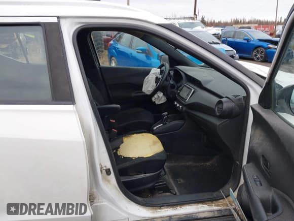 ✅ 2019 Nissan Kicks SR • VIN: 3N1CP5CU4KL501955 • Лот: 43470560. Опубликован ранее на IAAI с пробегом 131 082 миль. Бесплатный доступ к архиву аукционных продаж из США и подробный отчёт об истории автомобиля на DreamBid. Изображение 5.