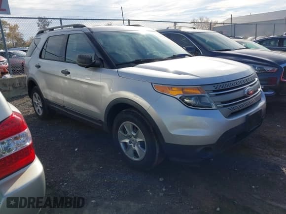 ✅ 2014 Ford Explorer • VIN: 1FM5K8B80EGC06107 • Лот: 43624371. Опубликован ранее на IAAI с пробегом 235 481 миль. Бесплатный доступ к архиву аукционных продаж из США и подробный отчёт об истории автомобиля на DreamBid. Изображение 1.