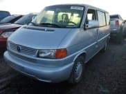 ✅ 2003 Volkswagen EuroVan MV • VIN: WV2MB47033H031520 • Lot: 78219774. Wystawiony na Copart z przebiegiem 130 277 mil. Bezpłatny archiwum sprzedaży aukcyjnych z USA i szczegółowy raport historii pojazdu na DreamBid. Zdjęcie 1.