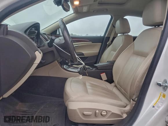 ✅ 2017 Buick Regal Sport Touring • VIN: 2G4GL5EX5H9197365 • Лот: 95897815. Опубликован ранее на Copart с пробегом 129 710 миль. Бесплатный доступ к архиву аукционных продаж из США и подробный отчёт об истории автомобиля на DreamBid. Изображение 7.