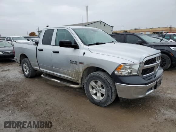 ✅ 2017 Ram 1500 Tradesman • VIN: 1C6RR7FT2HS541095 • Lot: 91022775. Wystawiony na Copart z przebiegiem 318 157 mil. Bezpłatny archiwum sprzedaży aukcyjnych z USA i szczegółowy raport historii pojazdu na DreamBid. Zdjęcie 4.
