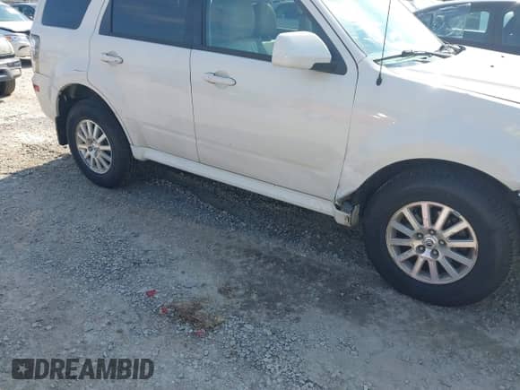 2010 Mercury Mariner Premier с VIN 4M2CN9HG1AKJ24346, выставлен на аукционе IAAI как лот 42881504 с пробегом 101 567 миль миль и . История ставок и продаж доступна на DreamBid. Изображение 6.