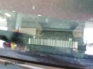 ✅ 2007 Saturn VUE V6 • VIN: 5GZCZ534X7S811140 • Lot: 61293855. Wystawiony na Copart z przebiegiem 171 591 mil. Bezpłatny archiwum sprzedaży aukcyjnych z USA i szczegółowy raport historii pojazdu na DreamBid. Zdjęcie 13.