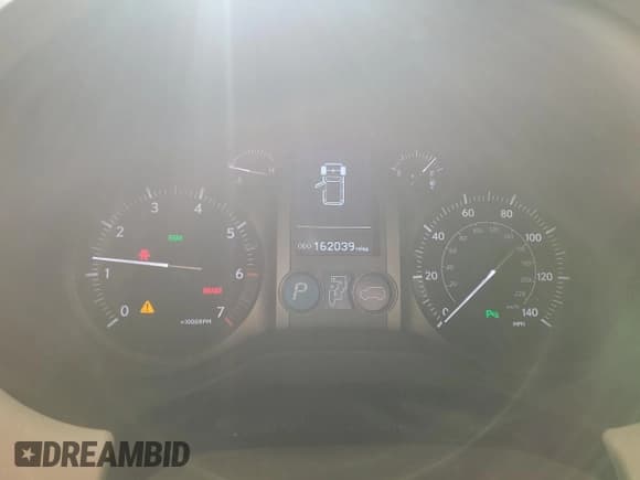 ✅ 2016 Lexus GX 460 • VIN: JTJBM7FX3G5127913 • Lot: 91004585. Wystawiony na Copart z przebiegiem 162 039 mil. Bezpłatny archiwum sprzedaży aukcyjnych z USA i szczegółowy raport historii pojazdu na DreamBid. Zdjęcie 9.