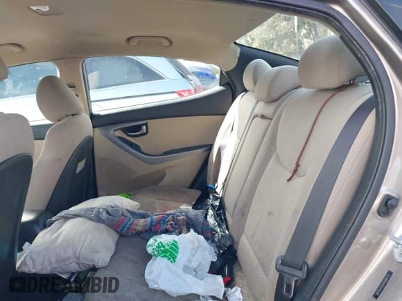 ✅ 2015 Hyundai Elantra SE • VIN: 5NPDH4AE8FH585739 • Lot: 43450544. Listed on IAAI with 143,734 mi. Free auction sales archive from the USA and detailed vehicle history report at DreamBid. Image 16.