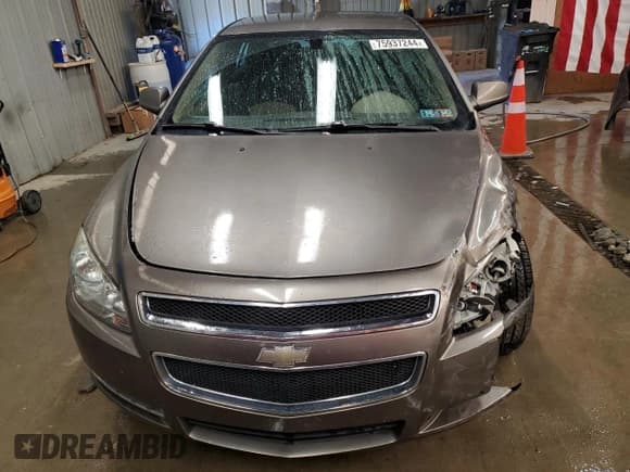 ✅ 2010 Chevrolet Malibu 1LT • VIN: 1G1ZC5EB2A4108287 • Lot: 76377024. Listed on Copart with 285,151 mi. Free auction sales archive from the USA and detailed vehicle history report at DreamBid. Image 5.