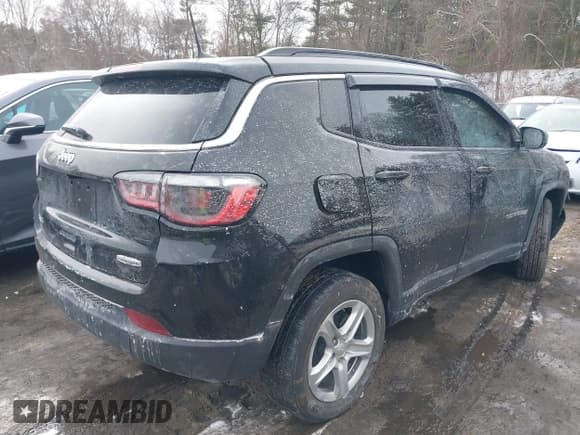 ✅ 2023 Jeep Compass Altitude • VIN: 3C4NJDBN9PT516342 • Лот: 41558391. Опубликован ранее на IAAI с пробегом 13 405 миль. Бесплатный доступ к архиву аукционных продаж из США и подробный отчёт об истории автомобиля на DreamBid. Изображение 4.