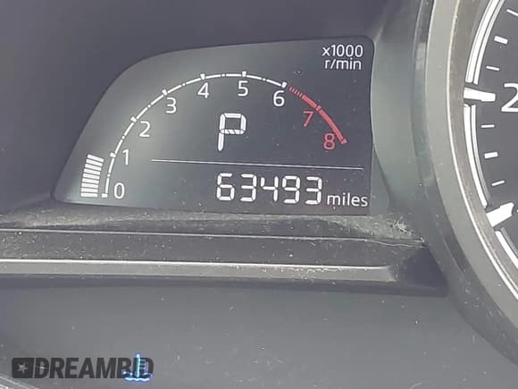 ✅ 2018 Mazda 3 Touring • VIN: 3MZBN1V32JM190611 • Lot: 42032844. Wystawiony na IAAI z przebiegiem 63 493 mil. Bezpłatny archiwum sprzedaży aukcyjnych z USA i szczegółowy raport historii pojazdu na DreamBid. Zdjęcie 16.