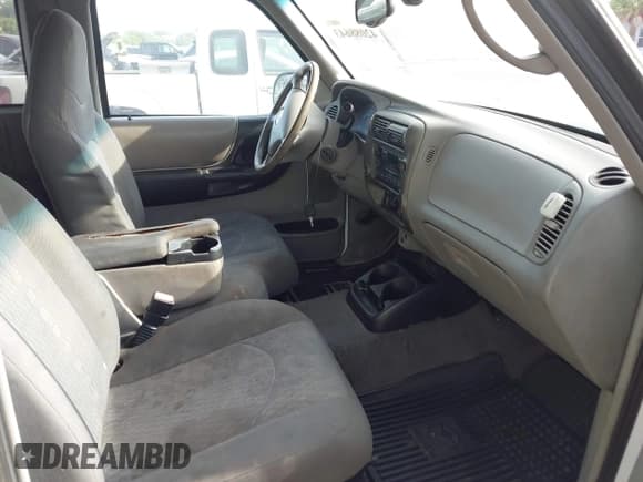 ✅ 2002 Mazda B-Series DS • VIN: 4F4YR16V12TM23907 • Lot: 42088643. Listed on IAAI with 247,760 mi. Free auction sales archive from the USA and detailed vehicle history report at DreamBid. Image 5.