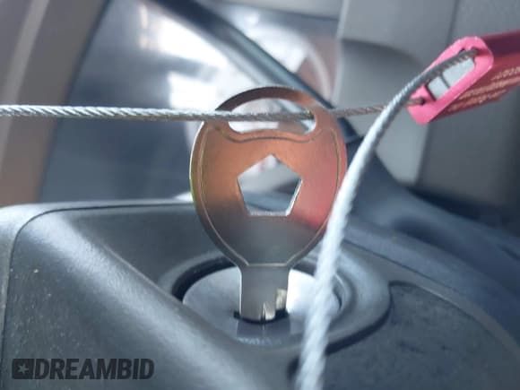 ✅ 2005 Dodge Dakota SLT • VIN: 1D7HW48N55S104123 • Lot: 42828730. Listed on IAAI with 141,913 mi. Free auction sales archive from the USA and detailed vehicle history report at DreamBid. Image 11.