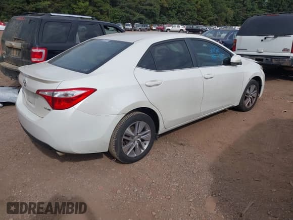 ✅ 2016 Toyota Corolla LE Eco • VIN: 5YFBPRHE7GP409587 • Lot: 43111087. Listed on IAAI with 133,462 mi. Free auction sales archive from the USA and detailed vehicle history report at DreamBid. Image 4.