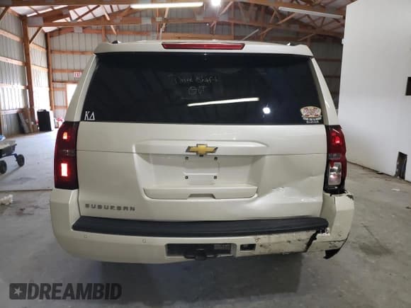 ✅ 2015 Chevrolet Suburban LT • VIN: 1GNSKJKC0FR500591 • Lot: 50038094. Wystawiony na Copart z przebiegiem Nie podano. Bezpłatny archiwum sprzedaży aukcyjnych z USA i szczegółowy raport historii pojazdu na DreamBid. Zdjęcie 6.