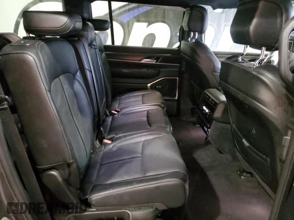 ✅ 2024 Jeep Wagoneer Series III • VIN: 1C4SJSDP5RS167674 • Lot: 78705174. Listed on Copart with 22,004 mi. Free auction sales archive from the USA and detailed vehicle history report at DreamBid. Image 11.