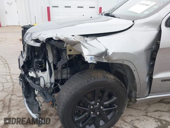 ✅ 2020 Jeep Grand Cherokee Laredo E • VIN: 1C4RJFAG3LC312609 • Lot: 43456983. Listed on IAAI with 78,104 mi. Free auction sales archive from the USA and detailed vehicle history report at DreamBid. Image 6.