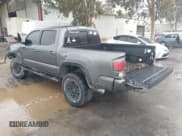 ✅ 2021 Toyota Tacoma TRD Off Road • VIN: 5TFCZ5AN7MX250911 • Lot: 43408119. Wystawiony na IAAI z przebiegiem 38 493 mil. Bezpłatny archiwum sprzedaży aukcyjnych z USA i szczegółowy raport historii pojazdu na DreamBid. Zdjęcie 3.