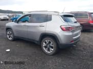 ✅ 2020 Jeep Compass Limited • VIN: 3C4NJDCB0LT127507 • Lot: 41235754. Wystawiony na IAAI z przebiegiem 47 731 mil. Bezpłatny archiwum sprzedaży aukcyjnych z USA i szczegółowy raport historii pojazdu na DreamBid. Zdjęcie 3.