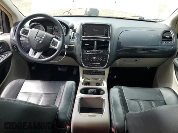 ✅ 2015 Dodge Grand Caravan Crew Plus • VIN: 2C4RDGDG9FR718916 • Lot: 67239835. Wystawiony na Copart z przebiegiem 117 684 mil. Bezpłatny archiwum sprzedaży aukcyjnych z USA i szczegółowy raport historii pojazdu na DreamBid. Zdjęcie 8.