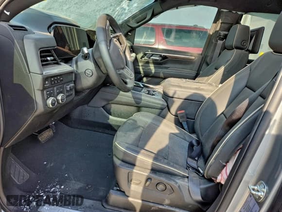 ✅ 2025 Chevrolet Tahoe Premier • VIN: 1GNS6SRD2SR119456 • Лот: 94130425. Опубликован ранее на Copart с пробегом 9 303 миль. Бесплатный доступ к архиву аукционных продаж из США и подробный отчёт об истории автомобиля на DreamBid. Изображение 7.