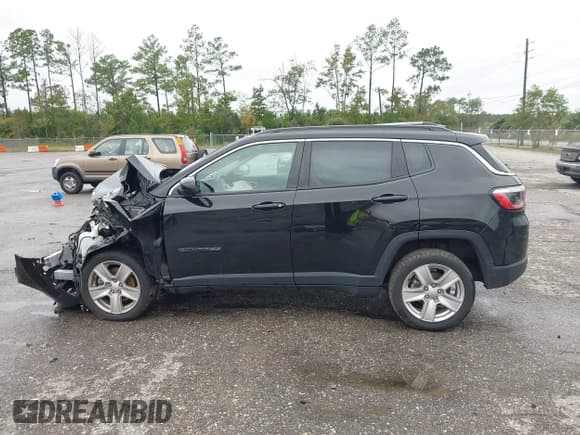 ✅ 2022 Jeep Compass Latitude • VIN: 3C4NJDBB1NT228740 • Лот: 43523637. Опубликован ранее на IAAI с пробегом 67 801 миль. Бесплатный доступ к архиву аукционных продаж из США и подробный отчёт об истории автомобиля на DreamBid. Изображение 14.