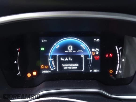 ✅ 2024 Toyota Corolla Cross Hybrid S • VIN: 7MUFBABG5RV020443 • Lot: 41945737. Wystawiony na IAAI z przebiegiem 30 994 mil. Bezpłatny archiwum sprzedaży aukcyjnych z USA i szczegółowy raport historii pojazdu na DreamBid. Zdjęcie 7.