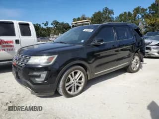 ✅ 2017 Ford Explorer XLT • VIN: 1FM5K7D88HGB70100 • Lot: 92388065. Listed on Copart with 138,380 mi. Free auction sales archive from the USA and detailed vehicle history report at DreamBid. Image 1.