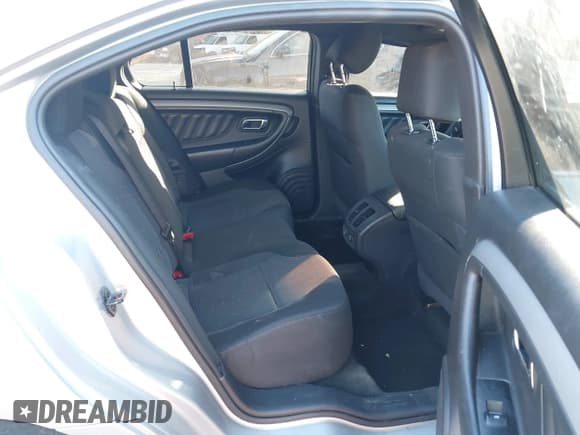 ✅ 2015 Ford Taurus SEL • VIN: 1FAHP2E83FG168245 • Лот: 43610800. Опубликован ранее на IAAI с пробегом 221 817 миль. Бесплатный доступ к архиву аукционных продаж из США и подробный отчёт об истории автомобиля на DreamBid. Изображение 8.