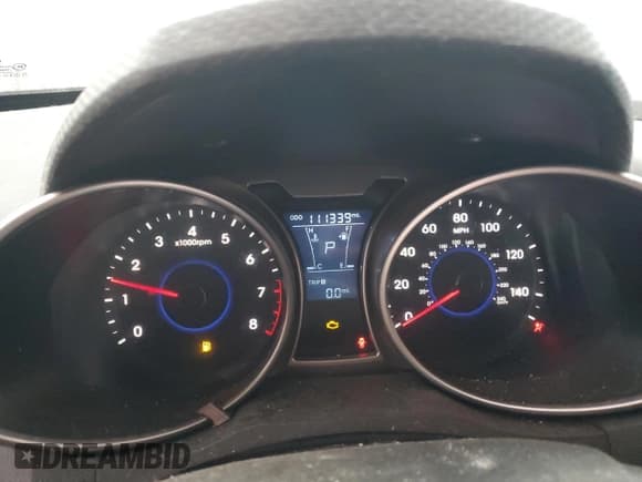 ✅ 2013 Hyundai Veloster w/Gray Int • VIN: KMHTC6AD0DU177487 • Lot: 84247214. Wystawiony na Copart z przebiegiem 111 339 mil. Bezpłatny archiwum sprzedaży aukcyjnych z USA i szczegółowy raport historii pojazdu na DreamBid. Zdjęcie 9.