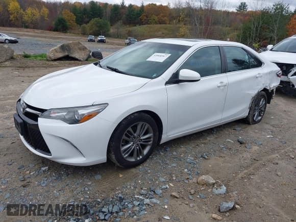 ✅ 2016 Toyota Camry SE • VIN: 4T1BF1FK0GU162120 • Lot: 43568367. Listed on IAAI with 108,593 mi. Free auction sales archive from the USA and detailed vehicle history report at DreamBid. Image 2.