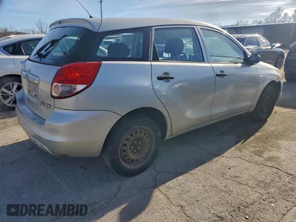 ✅ 2004 Toyota Matrix Std • VIN: 2T1KR32E74C262084 • Lot: 95997155. Wystawiony na Copart z przebiegiem 200 968 mil. Bezpłatny archiwum sprzedaży aukcyjnych z USA i szczegółowy raport historii pojazdu na DreamBid. Zdjęcie 3.