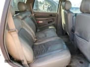 ✅ 2001 GMC Yukon Denali • VIN: 1GKEK63U51J174261 • Lot: 66676635. Wystawiony na Copart z przebiegiem 172 234 mil. Bezpłatny archiwum sprzedaży aukcyjnych z USA i szczegółowy raport historii pojazdu na DreamBid. Zdjęcie 11.