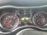 ✅ 2017 Dodge Charger SXT • VIN: 2C3CDXHG6HH551458 • Lot: 68157545. Wystawiony na Copart z przebiegiem 117 877 mil. Bezpłatny archiwum sprzedaży aukcyjnych z USA i szczegółowy raport historii pojazdu na DreamBid. Zdjęcie 9.