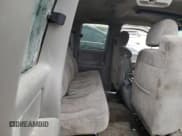 ✅ 2000 Chevrolet Silverado 1500 • VIN: 2GCEC19V1Y1192742 • Лот: 77984923. Опубликован ранее на Copart с пробегом 197 139 миль. Бесплатный доступ к архиву аукционных продаж из США и подробный отчёт об истории автомобиля на DreamBid. Изображение 10.