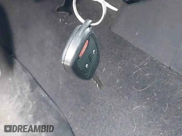 2008 Dodge Nitro SLT z VIN 1D8GU58K88W238520, wystawiony jako IAAI lot #43610184 z przebiegiem 122 628 mil mil oraz . Historia ofert i sprzedaży dostępna na DreamBid. Obrazek 11.