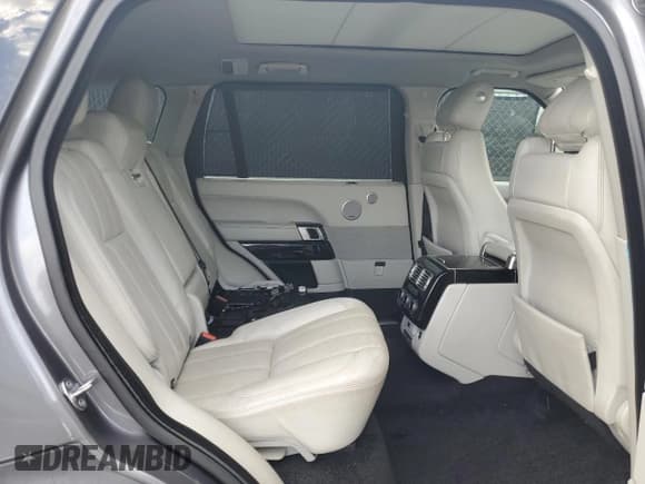 ✅ 2016 Land Rover Range Rover Supercharged • VIN: SALGS3EF8GA252907 • Lot: 70986815. Wystawiony na Copart z przebiegiem 148 522 mil. Bezpłatny archiwum sprzedaży aukcyjnych z USA i szczegółowy raport historii pojazdu na DreamBid. Zdjęcie 11.