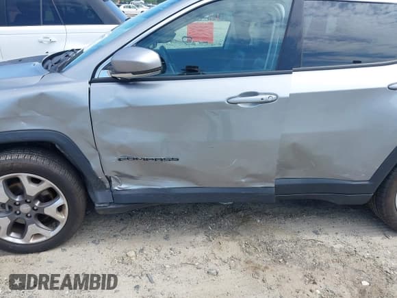 ✅ 2021 Jeep Compass Limited • VIN: 3C4NJCCBXMT526453 • Lot: 43085096. Listed on IAAI with 72,391 mi. Free auction sales archive from the USA and detailed vehicle history report at DreamBid. Image 6.