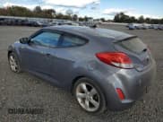 ✅ 2014 Hyundai Veloster • VIN: KMHTC6AD4EU184184 • Lot: 75909334. Wystawiony na Copart z przebiegiem 124 962 mil. Bezpłatny archiwum sprzedaży aukcyjnych z USA i szczegółowy raport historii pojazdu na DreamBid. Zdjęcie 2.