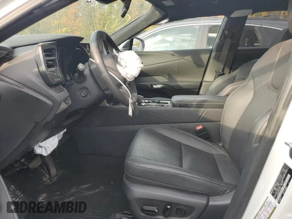 ✅ 2023 Lexus RX 350 • VIN: 2T2BAMCA7PC015916 • Lot: 81992015. Wystawiony na Copart z przebiegiem 25 754 mil. Bezpłatny archiwum sprzedaży aukcyjnych z USA i szczegółowy raport historii pojazdu na DreamBid. Zdjęcie 7.